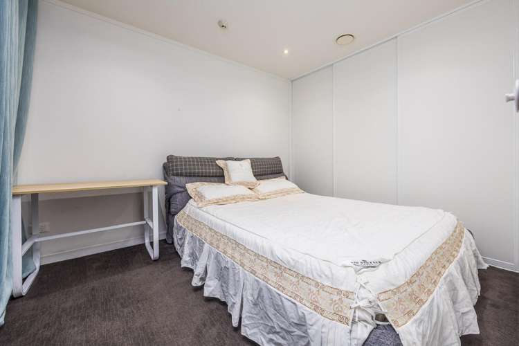 1215/145 Nelson Street_5