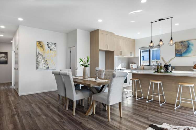 4 Silver Beech Street Takanini_11