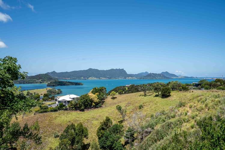71 Headland Farm Park Tamaterau_22