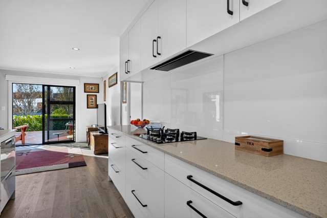 1 Garth Ross Lane Karaka_4