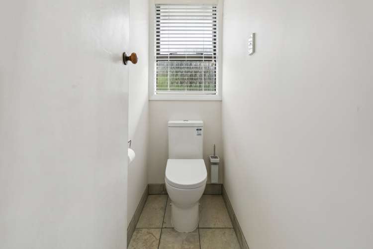 365 Main Road Tawa_12