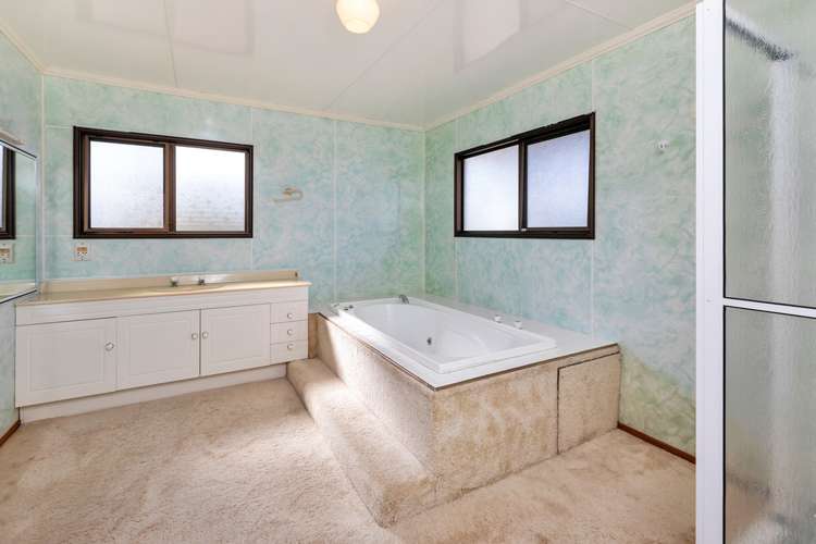 14 Albany Road One Tree Point_11