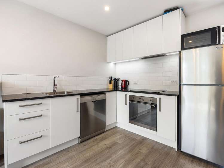 104/2 Village Quarter Lane_2