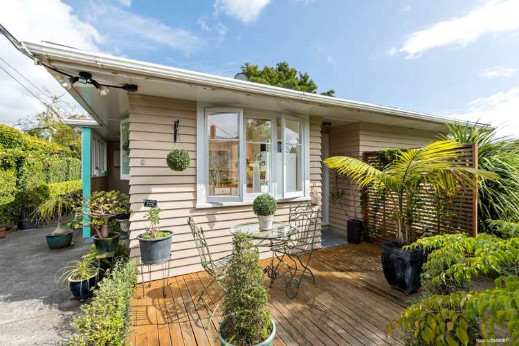 8 Waters Place New Lynn_11