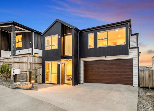 Spacious Family Living with Income Potential