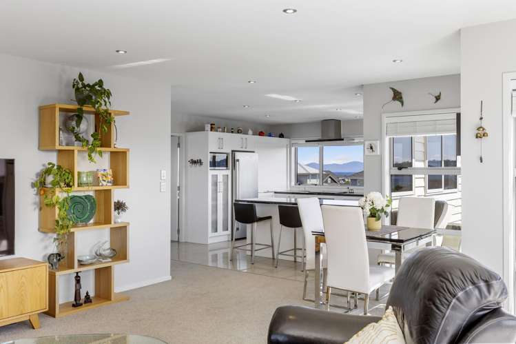 26 Ernest Kemp Rise Wharewaka_12