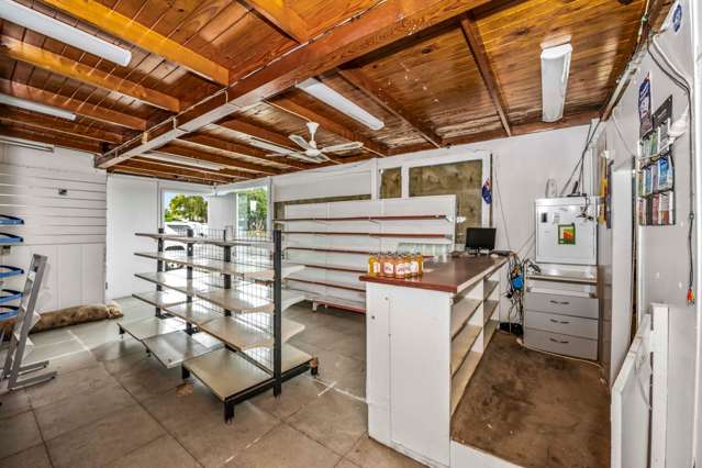 11 Sabulite Road Kelston_4
