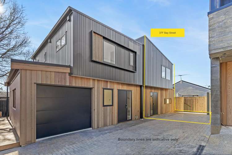 37F Bay Street Red Beach_9