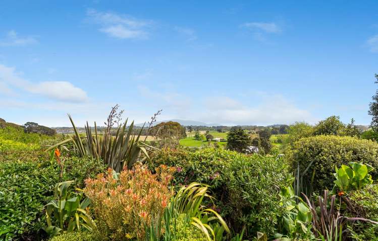 142 Huia Street Waikanae_14