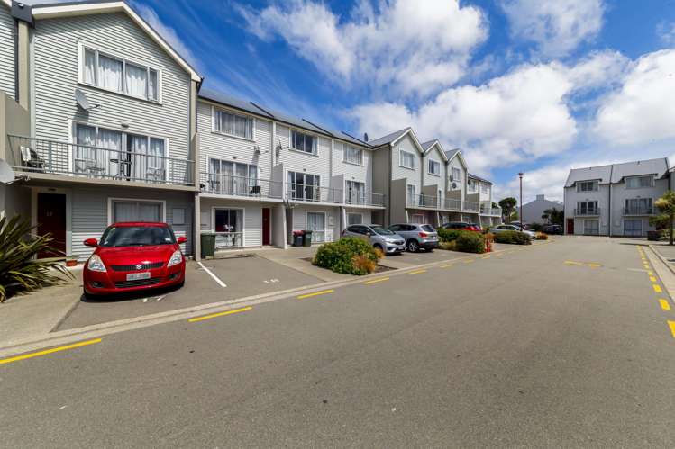 18/31 Poulson Street Addington_15