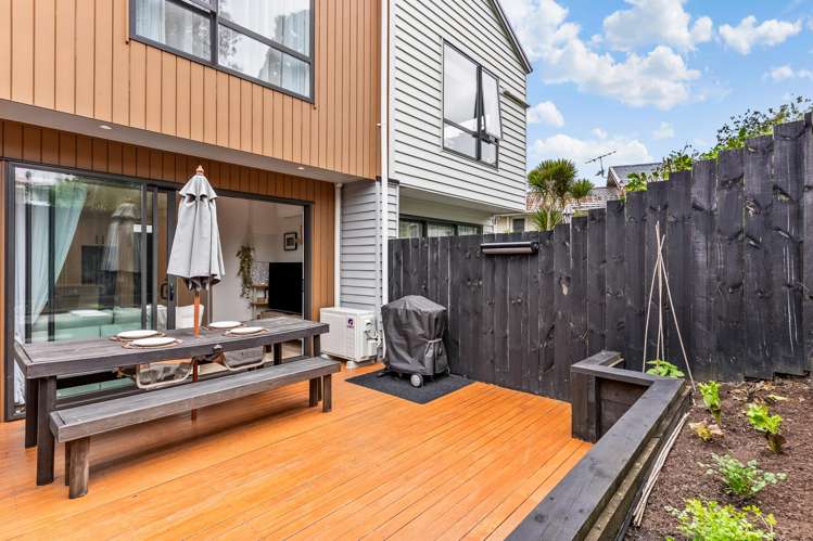 4/13 Windy Ridge Road Glenfield_0
