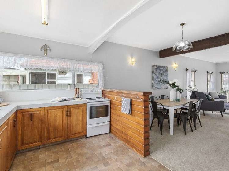 19 Charleston Avenue Boulcott_4