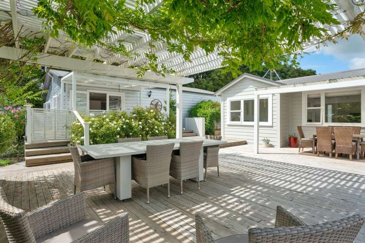 63 Riversdale Road Waihakeke_23