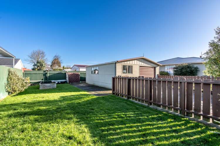 10 Edinburgh Crescent Waikiwi_13