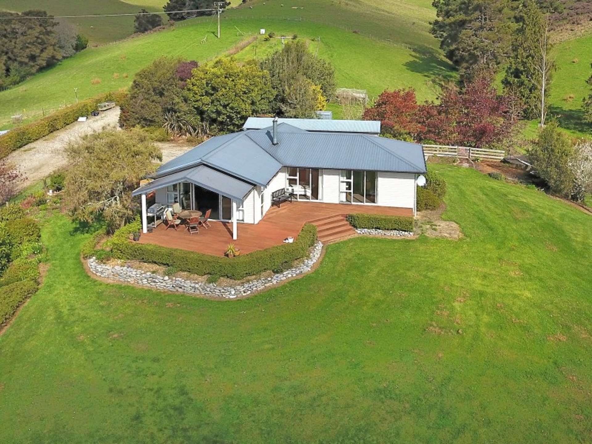 142 Strachan Road Ngatimoti_0