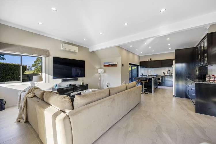 831 Runciman Road Runciman_10