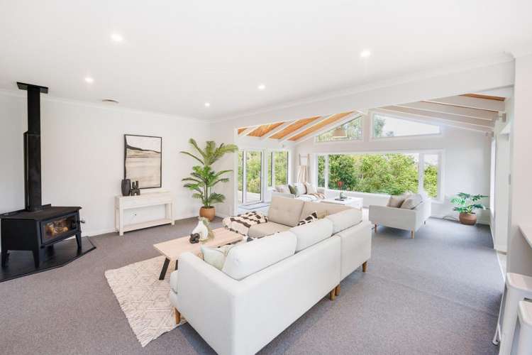 1083 Cheltenham Hunterville Road Waituna West_12