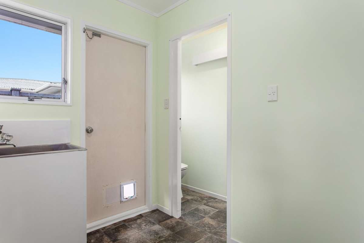 8B Tui Street_5