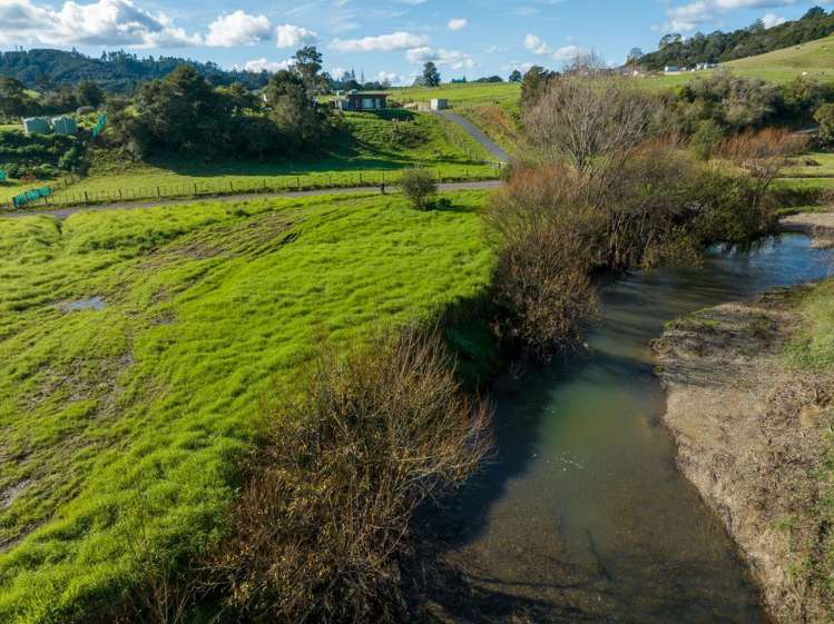 10 Doel Road Kawakawa_11