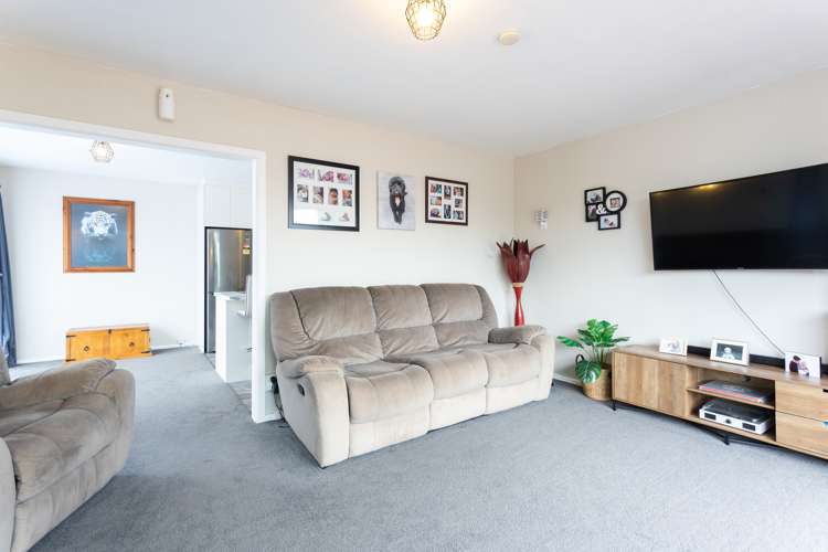 19 Kathleen Crescent Hornby_0