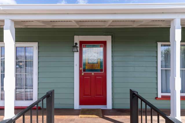 Vintage Character, Contemporary Comfort