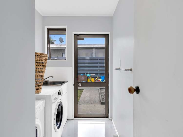 2 Hampton Place Springvale_17