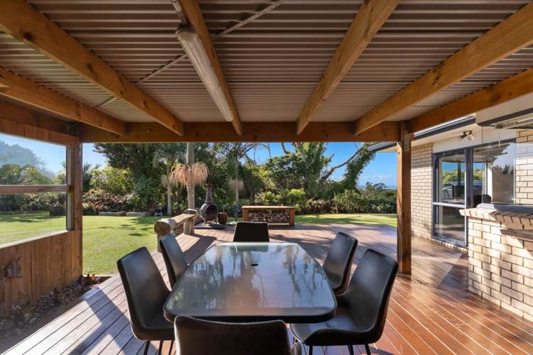 2123 Awhitu Road Pollok_6