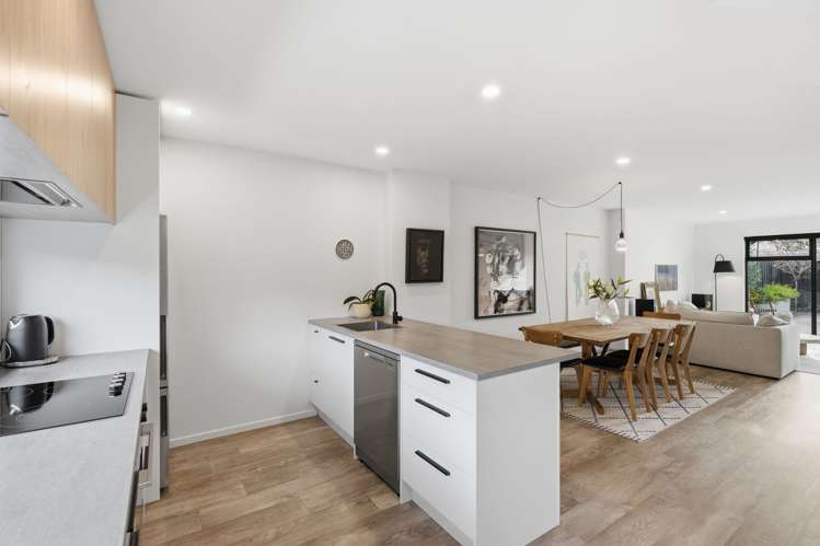 4/62 Antigua Street Addington_5