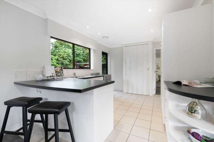 2/22 Beaumaris Way Conifer Grove_3