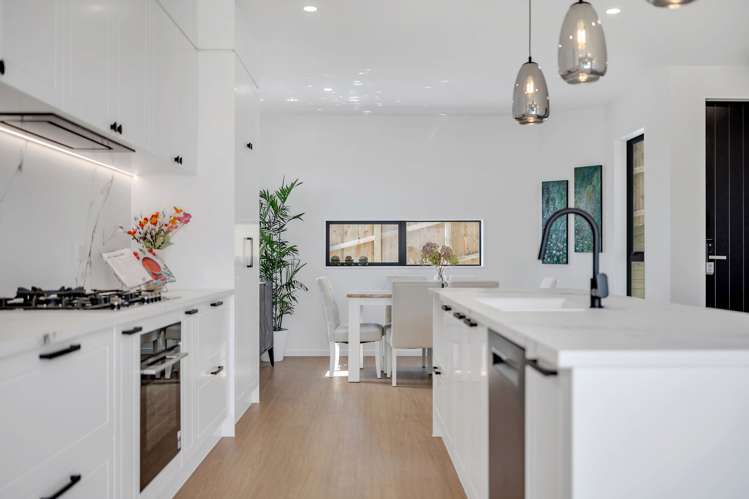 37b Hawkins Street Meadowbank_15