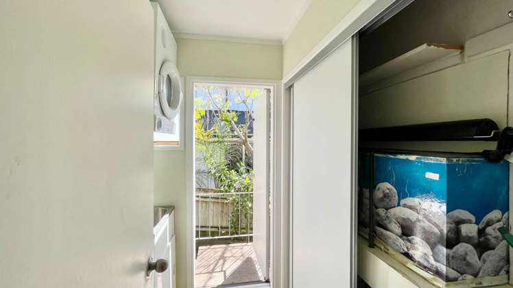 41 Braemar Road Castor Bay_24