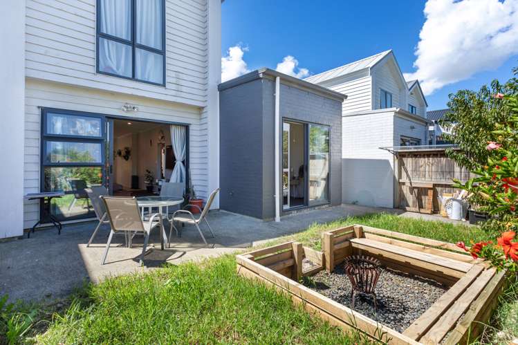 15 Tapuwae Way Mangere Bridge_19