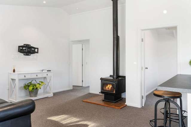 65 Frederick Street Carterton_4