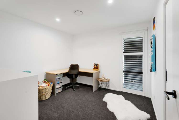 26 Mercade Close Stratford_34