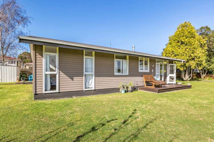 6 Eden Place Pukekohe_3