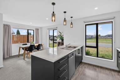 26 Thornborough Drive_2