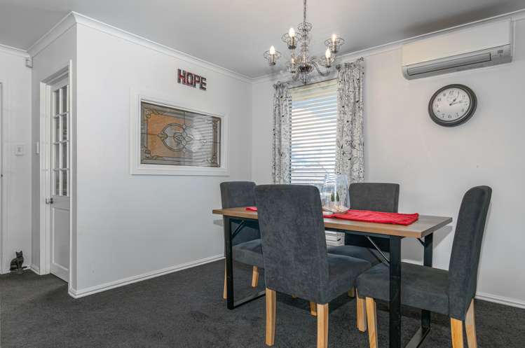 16 Gavin Place Huntly_10