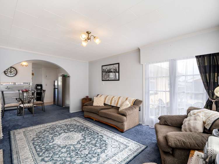 12 Carters Road Aranui_6