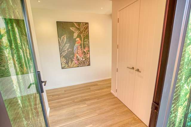 160 Coulson Road Paroa_3