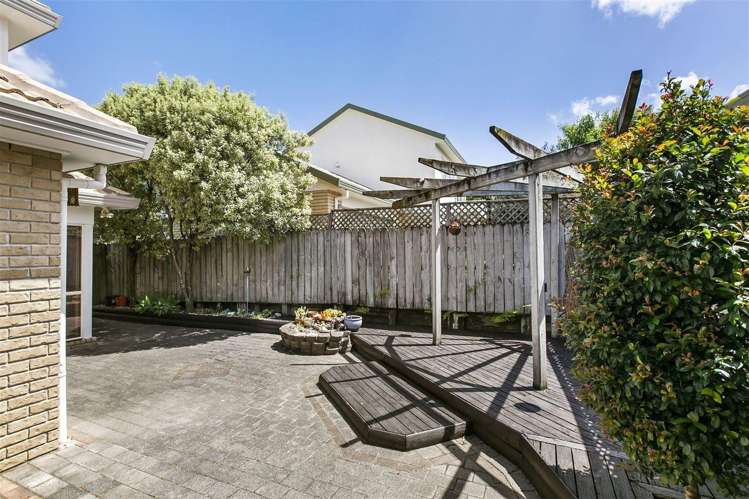 2/20 Penruddocke Road 1679_18