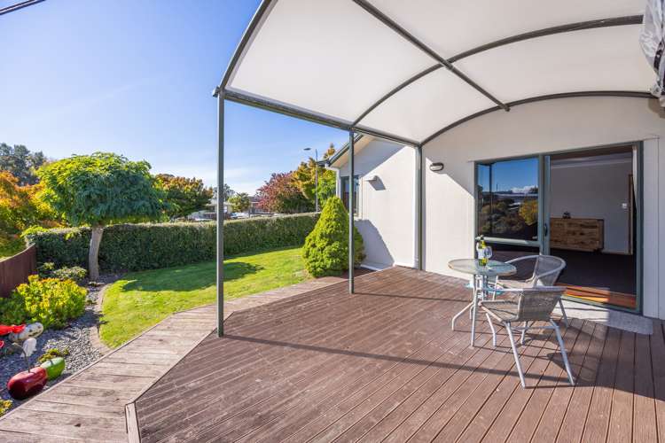 1 Sunnyhills Avenue Glenview_19