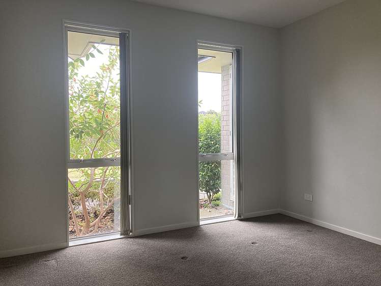 1 Portofino Point Karaka_13