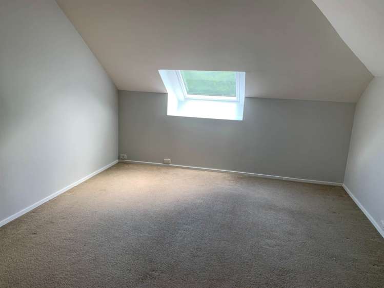 137 Brian Crescent Stanmore Bay_7