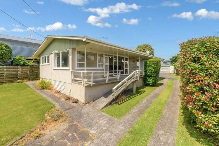 10 Matua Road Matua_15