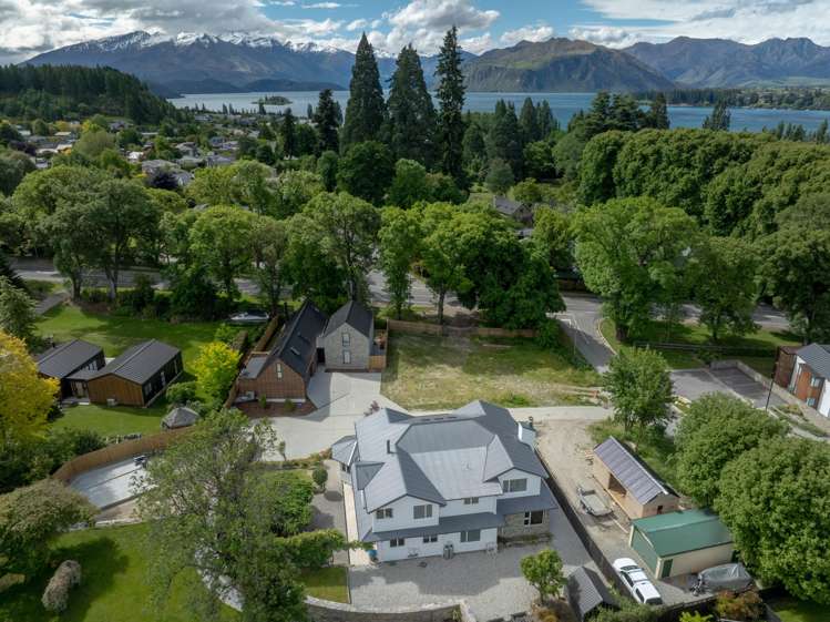 2C Macandrew Lane Wanaka_32