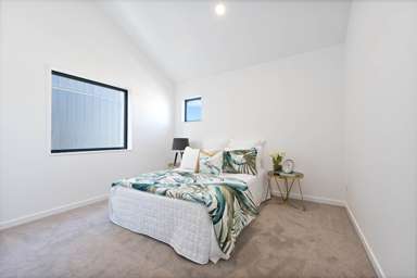 6 Dorset Down Drive_2