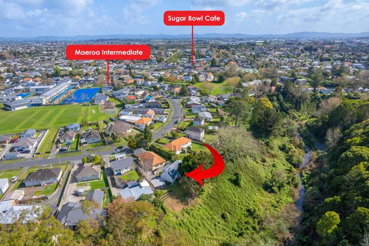 28B Churchill Avenue Maeroa_17