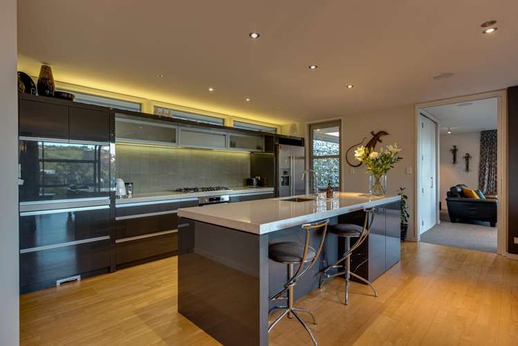 6 Challenger Lane Redcliffs_5