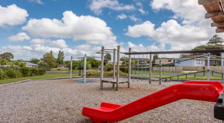 2/26 Midgley Road West Harbour_18