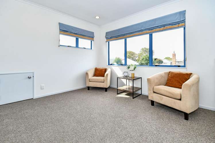 33a Youngs Road Papakura_18